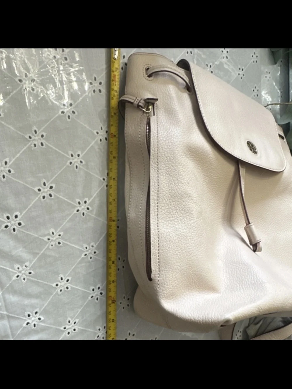 Tory Burch Beige Cream Leather Drawstring Backpack with Gold Logo - Picture 10 of 11